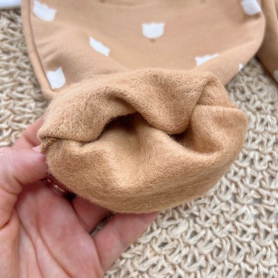 Conj. Body Manga Longa Gola Bordada e Calça Flores - Caramelo